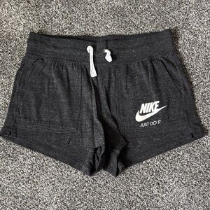 🎈Nike Drawstring Lounge Shorts